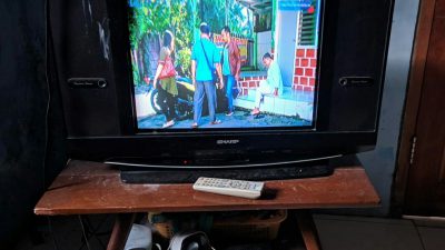 Sukseskan Siaran TV Digital Bagikan STB kepada Rumah Tangga Miskin