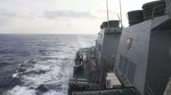 Pasukan China Usir Kapal Perang Perusak AS di Laut China Selatan